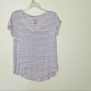 American Eagle V-Neck Tee